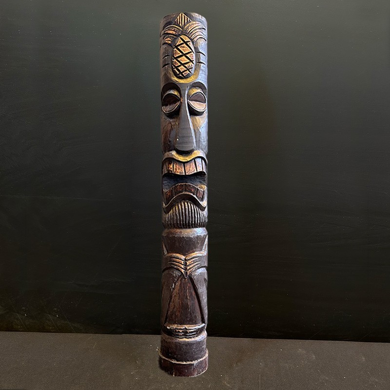 Totem decorativ din lemn – Indonezia