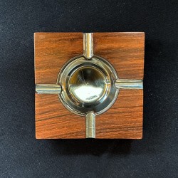 Scrumieră din lemn cu inserții metalice – model floral, India