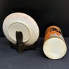 Set decorativ din ceramică – vază și farfurie cu motiv vânătoresc