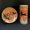 Set decorativ din ceramică – vază și farfurie cu motiv vânătoresc
