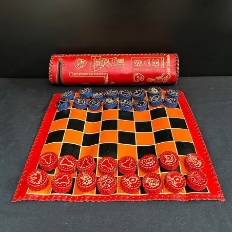 Set șah din piele ecologică – model roșu, România