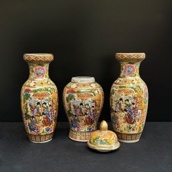 Set vaze decorative mici din ceramică, tehnică pirogravură – China