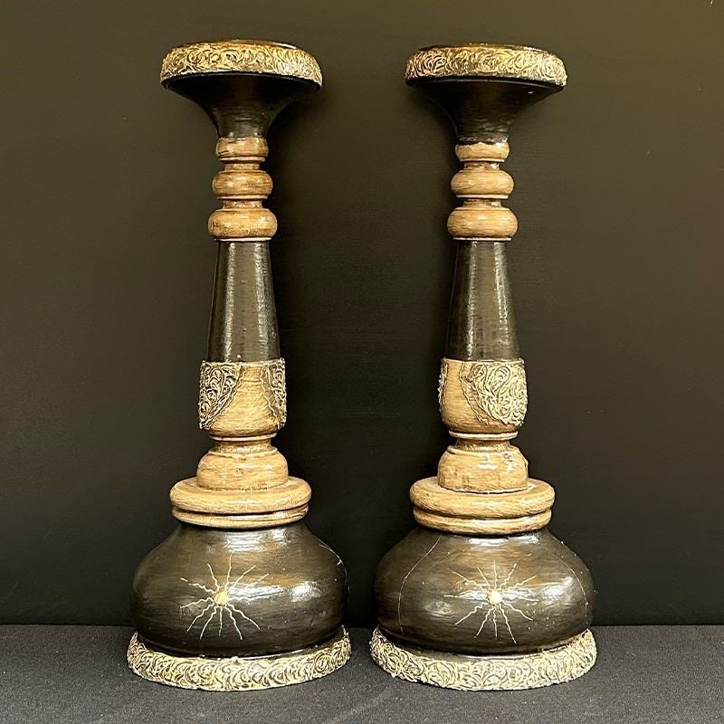 Set de sfeșnice decorative din lemn – Indonezia