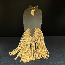 Mască decorativă tradițională din lemn, pictată manual – Indonezia