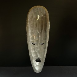 Mască decorativă din lemn gravată – Indonezia