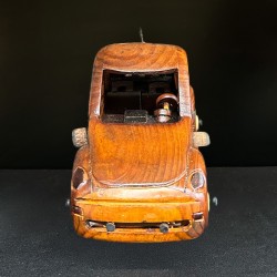 Mașină clasică tip Beetle din lemn – China